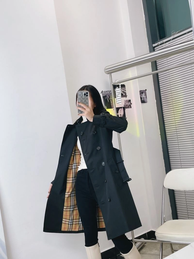 Burberry Outwear UrbanChic 103844