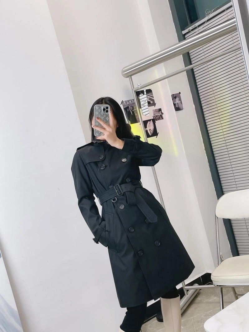 Burberry Outwear UrbanChic 103844