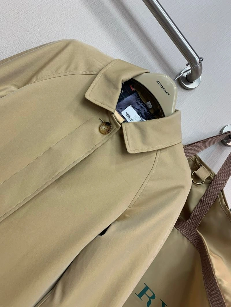 Tailored Burberry Outwear 103871