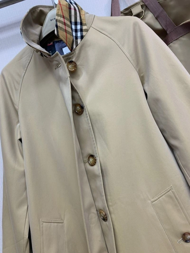 Tailored Burberry Outwear 103871