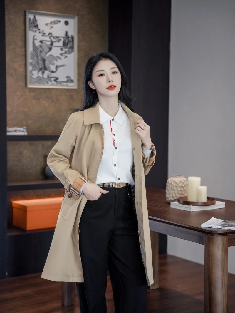 Popular Burberry Outwear 103820