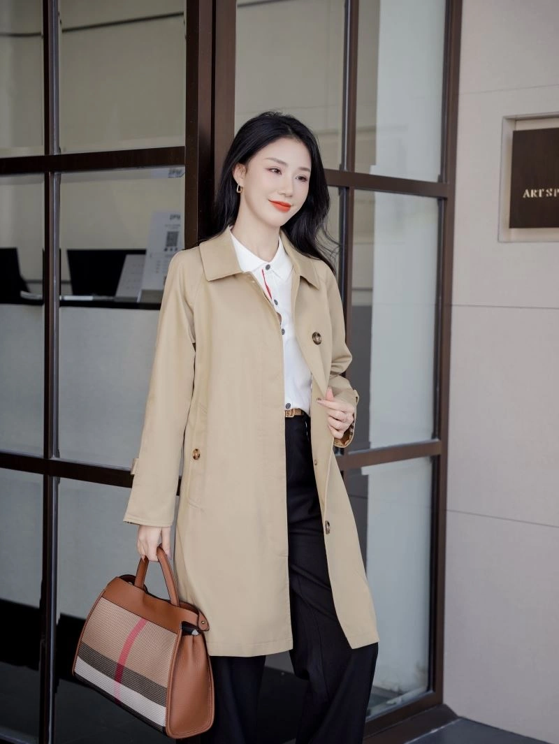 Popular Burberry Outwear 103820