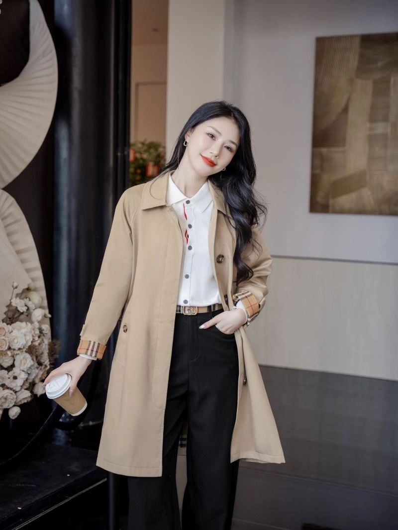 Popular Burberry Outwear 103820