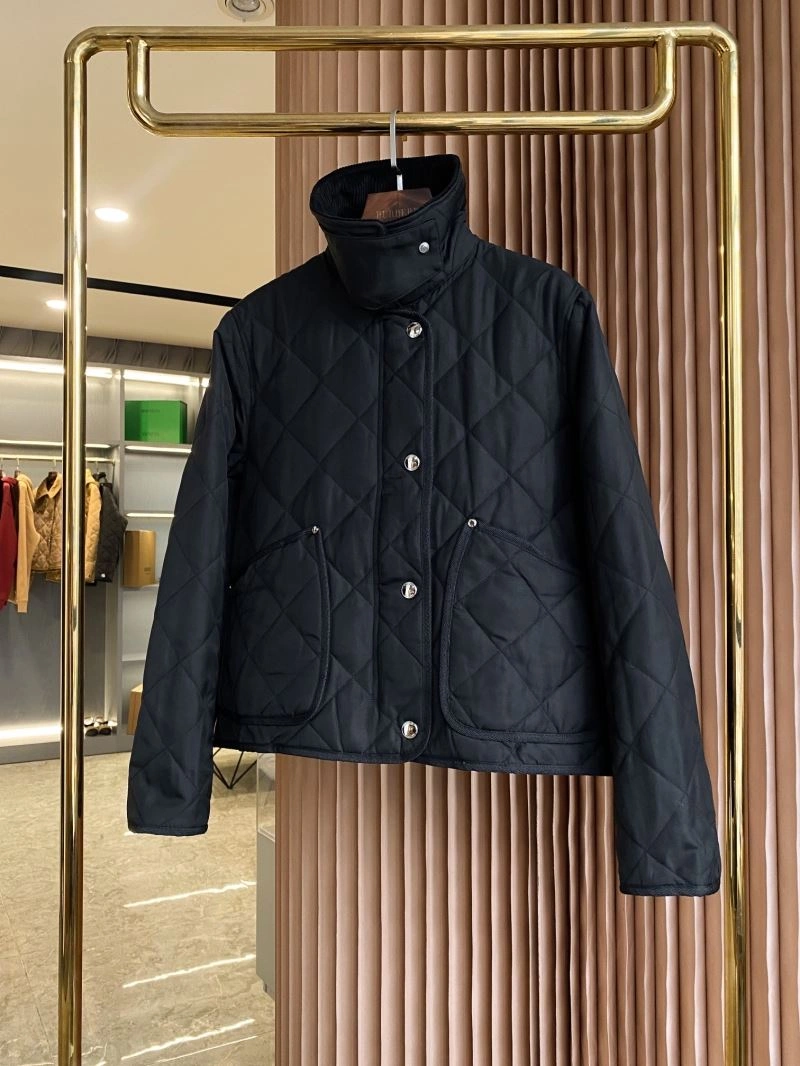 Burberry Outwear Unique 103905