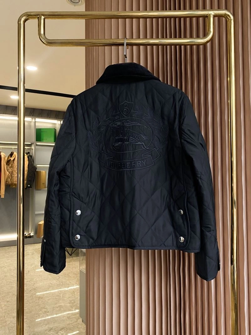 Burberry Outwear Unique 103905