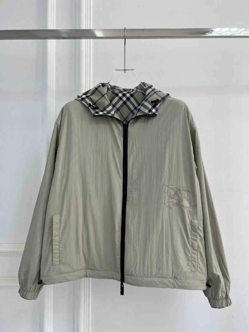 Burberry Outwear Flexible 103814