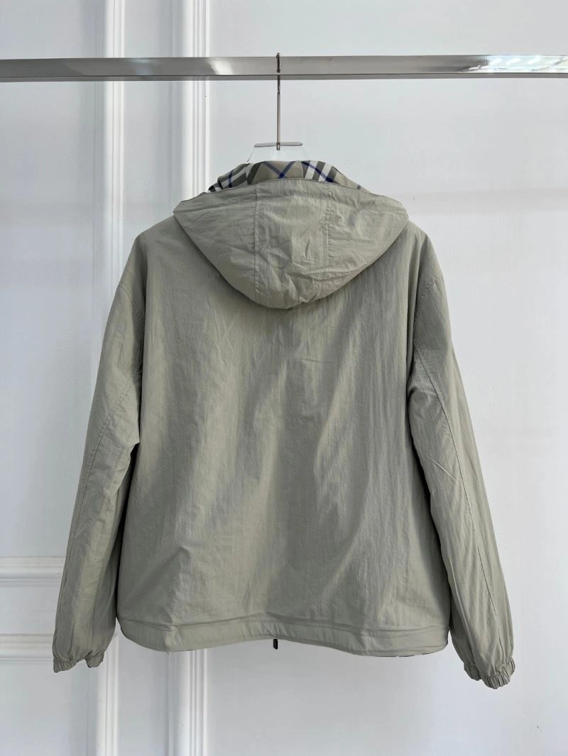Burberry Outwear Flexible 103814