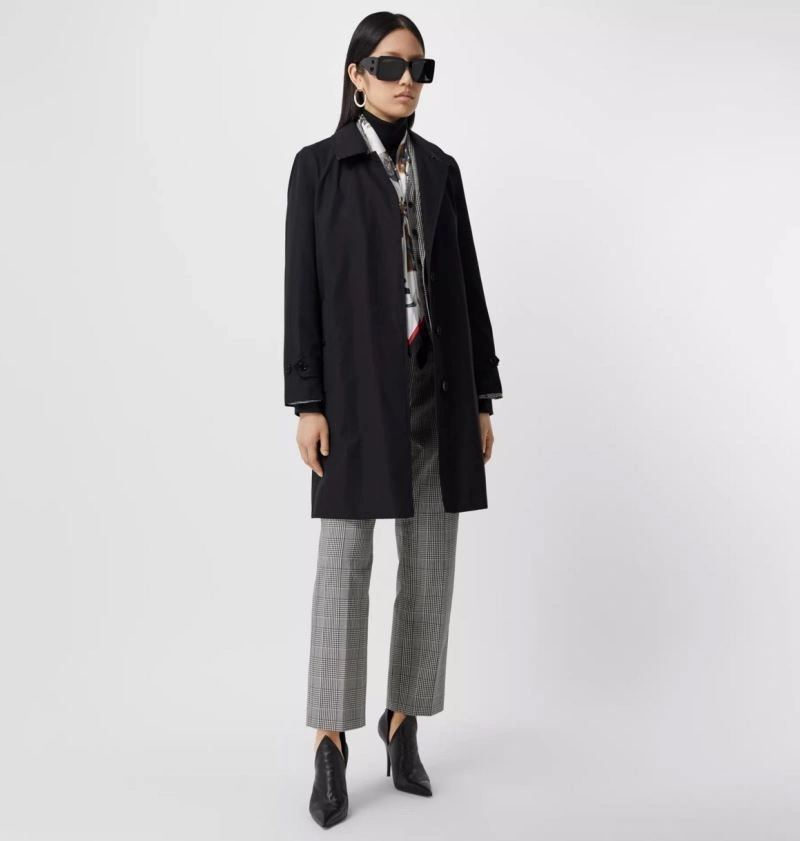 Burberry Outwear SoftTouch 103854