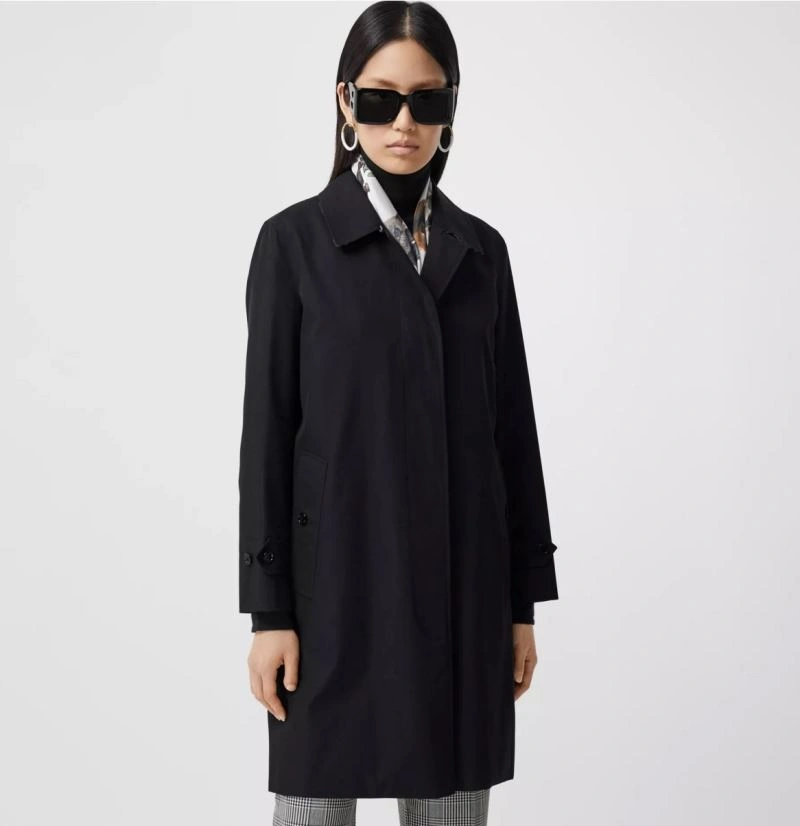 Burberry Outwear SoftTouch 103854