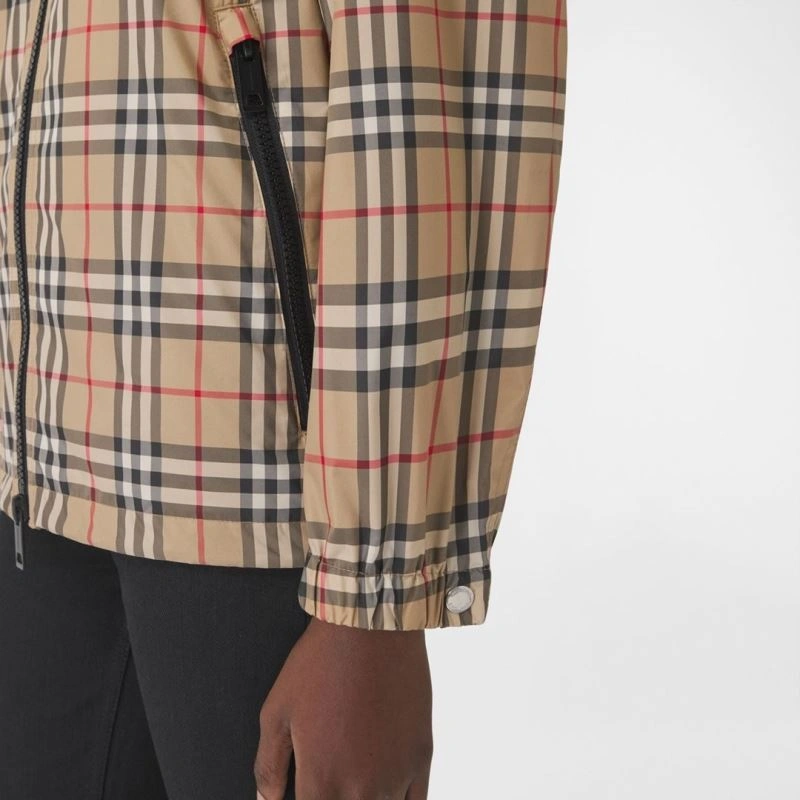 Comfortable Burberry Outwear 103812