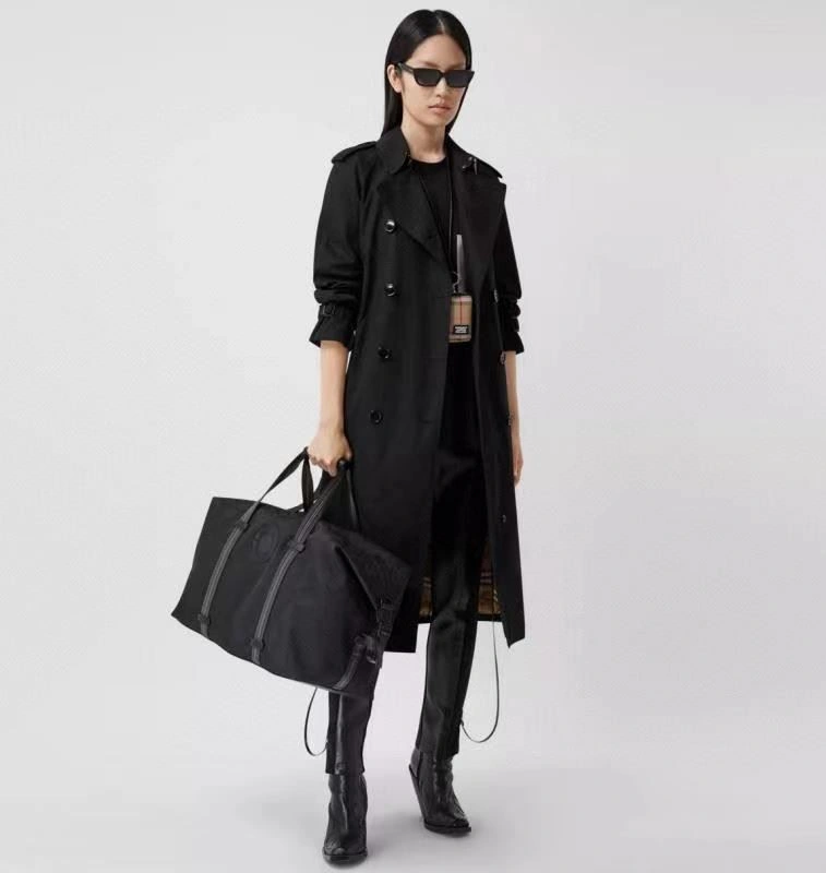 HighPerformance Burberry Outwear 103793
