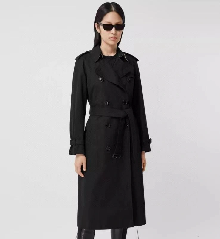 HighPerformance Burberry Outwear 103793