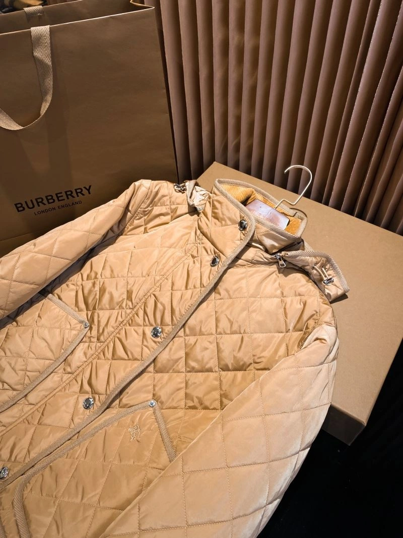 MoistureWicking Burberry Outwear 103801