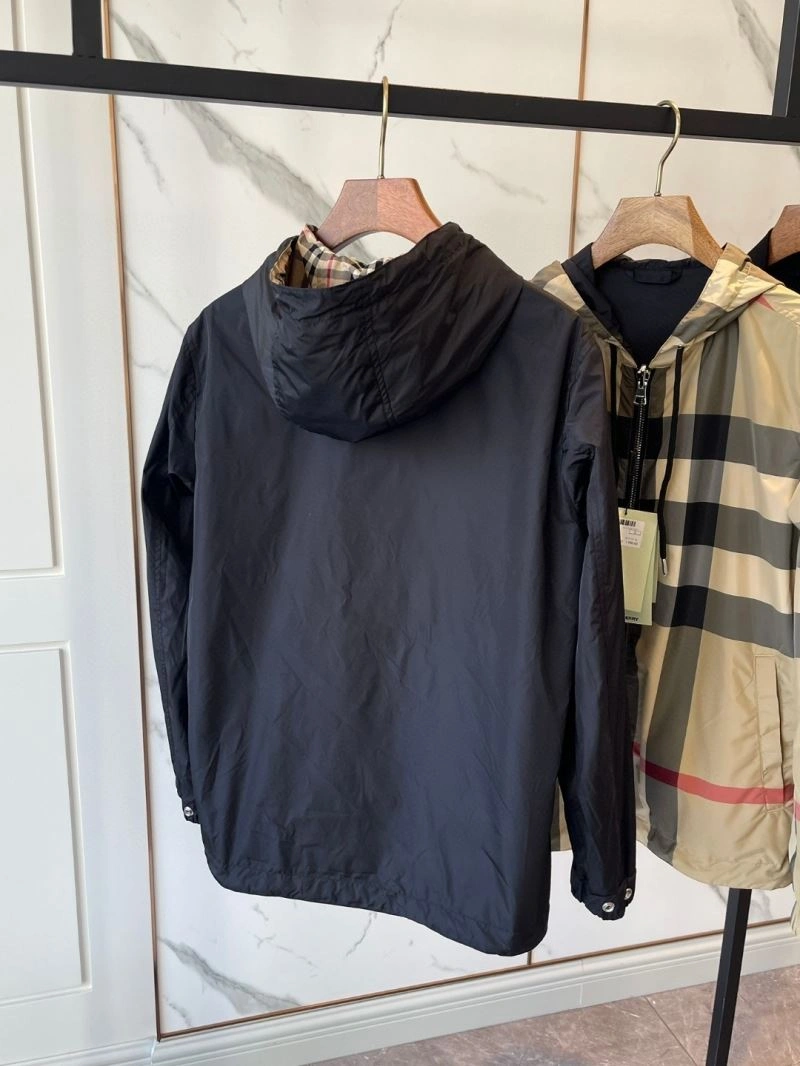 Youthful Burberry Outwear 103796