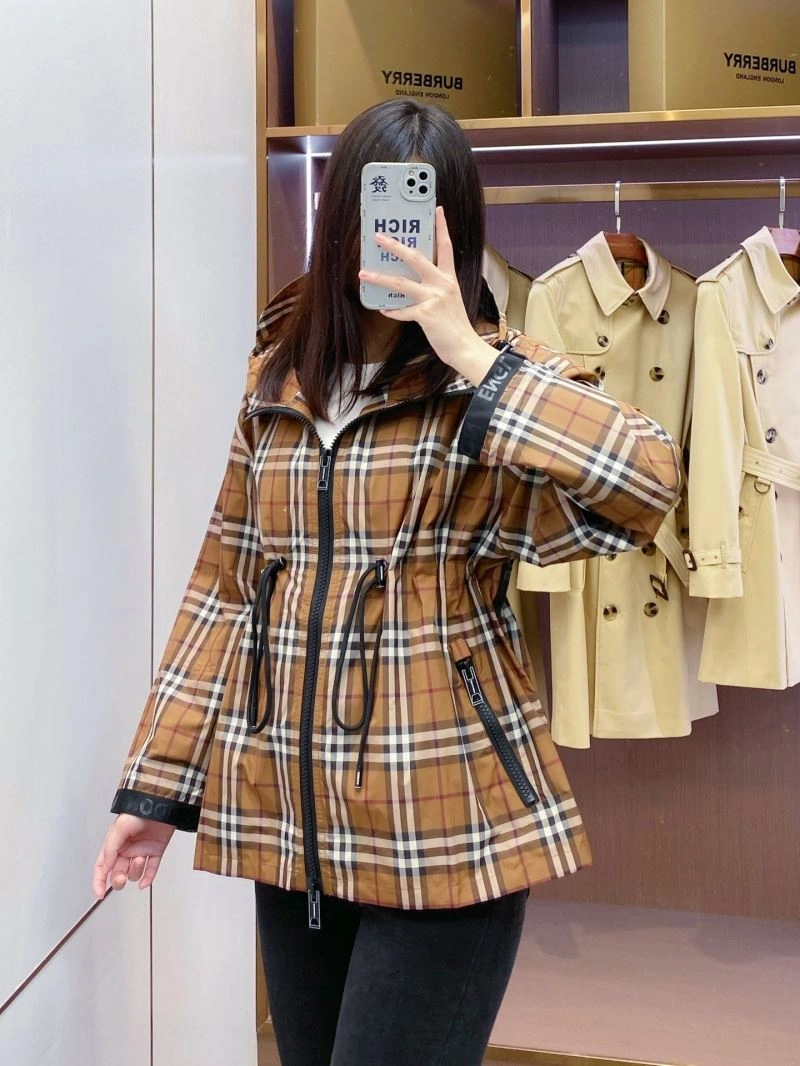 UrbanStyle Burberry Outwear 103790