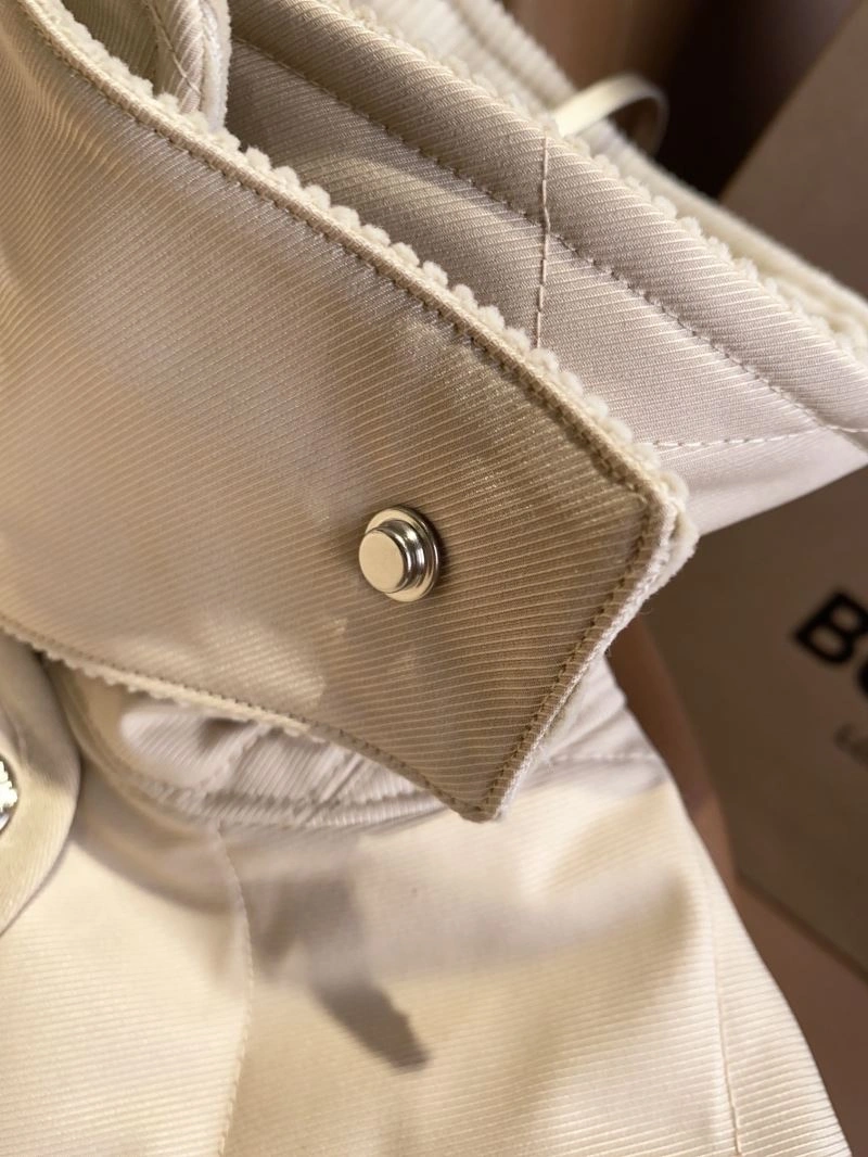 Unique Burberry Outwear 103822