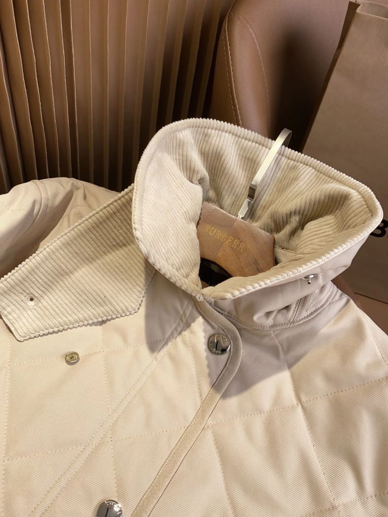 Unique Burberry Outwear 103822