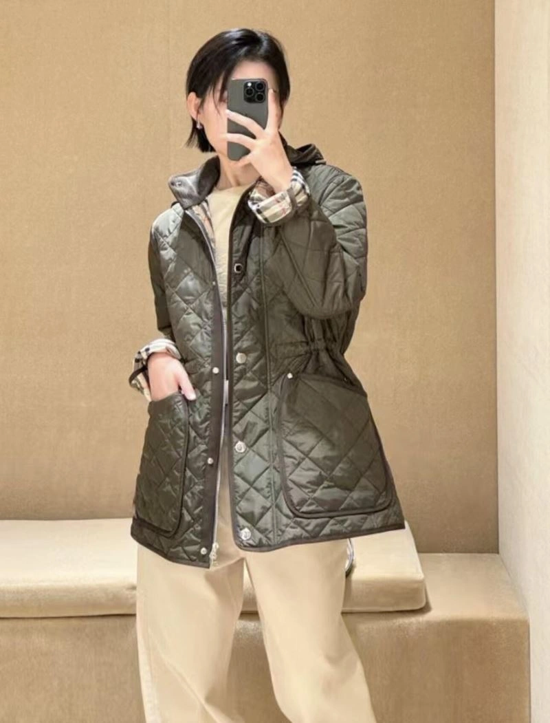 Burberry Outwear WeatherProof 103839