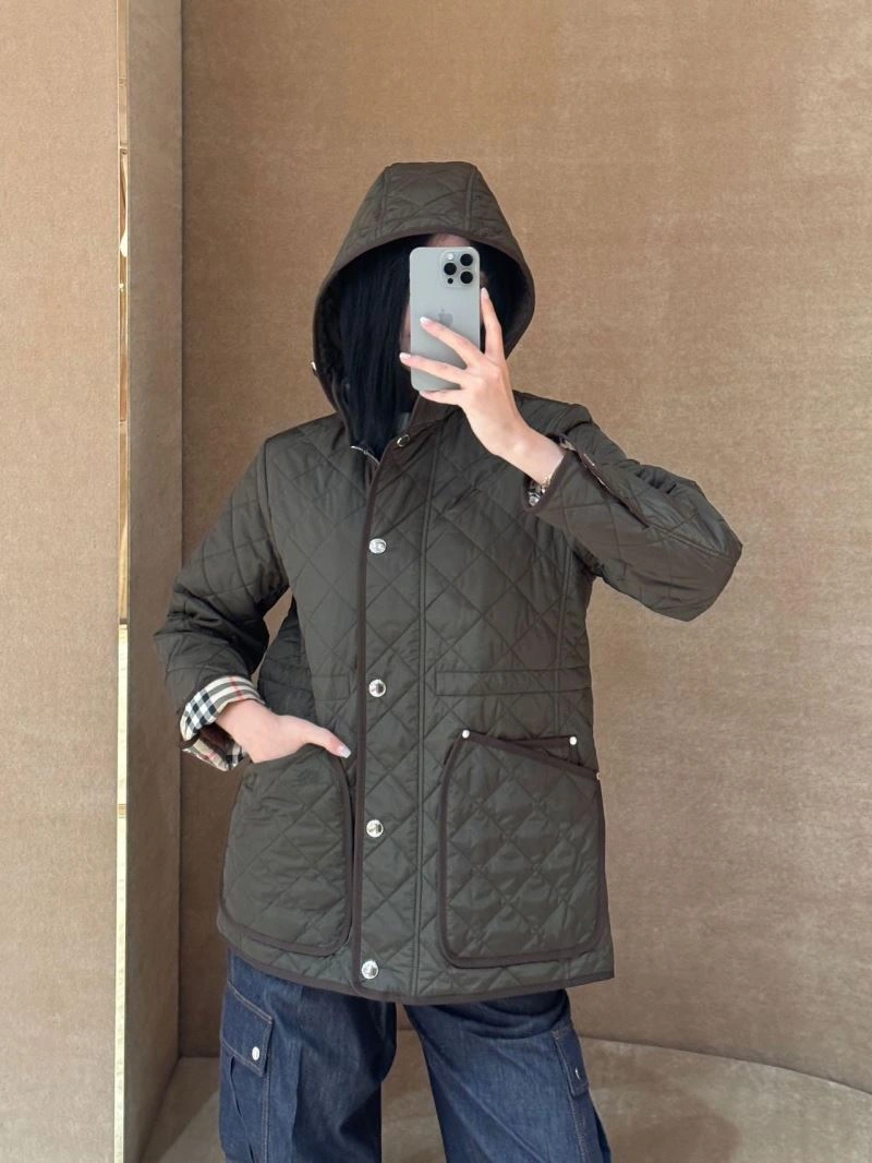 Burberry Outwear WeatherProof 103839