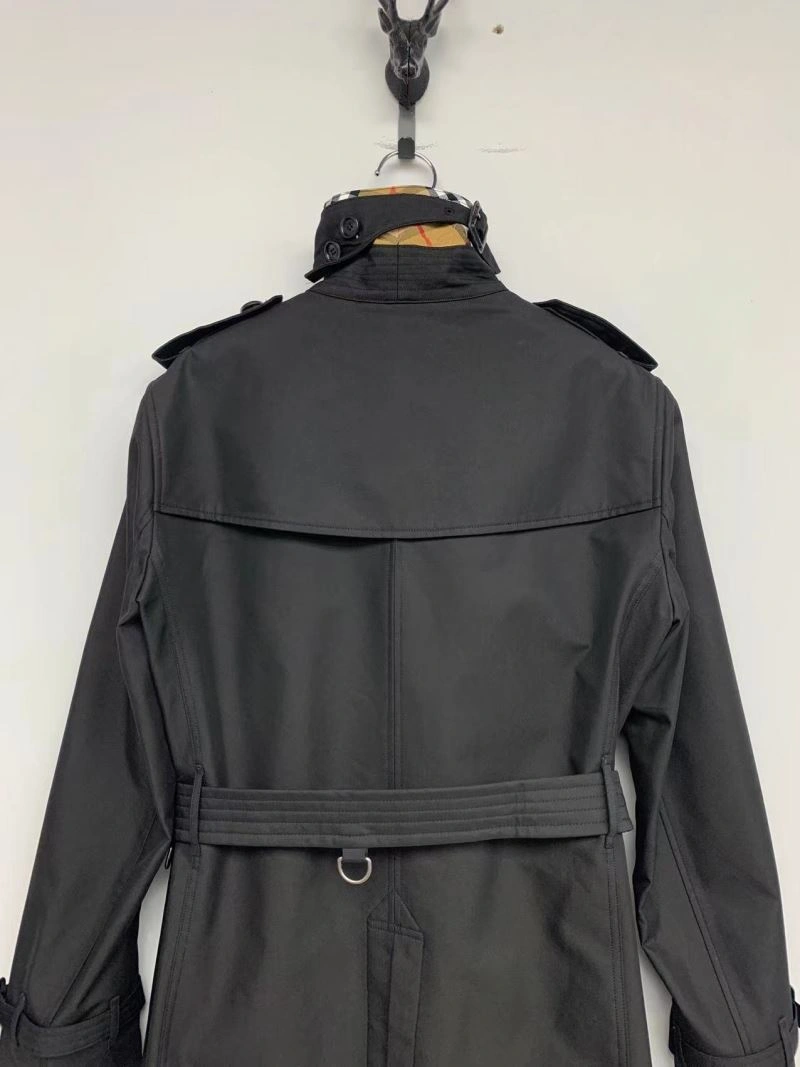 Sustainable Burberry Outwear 103785