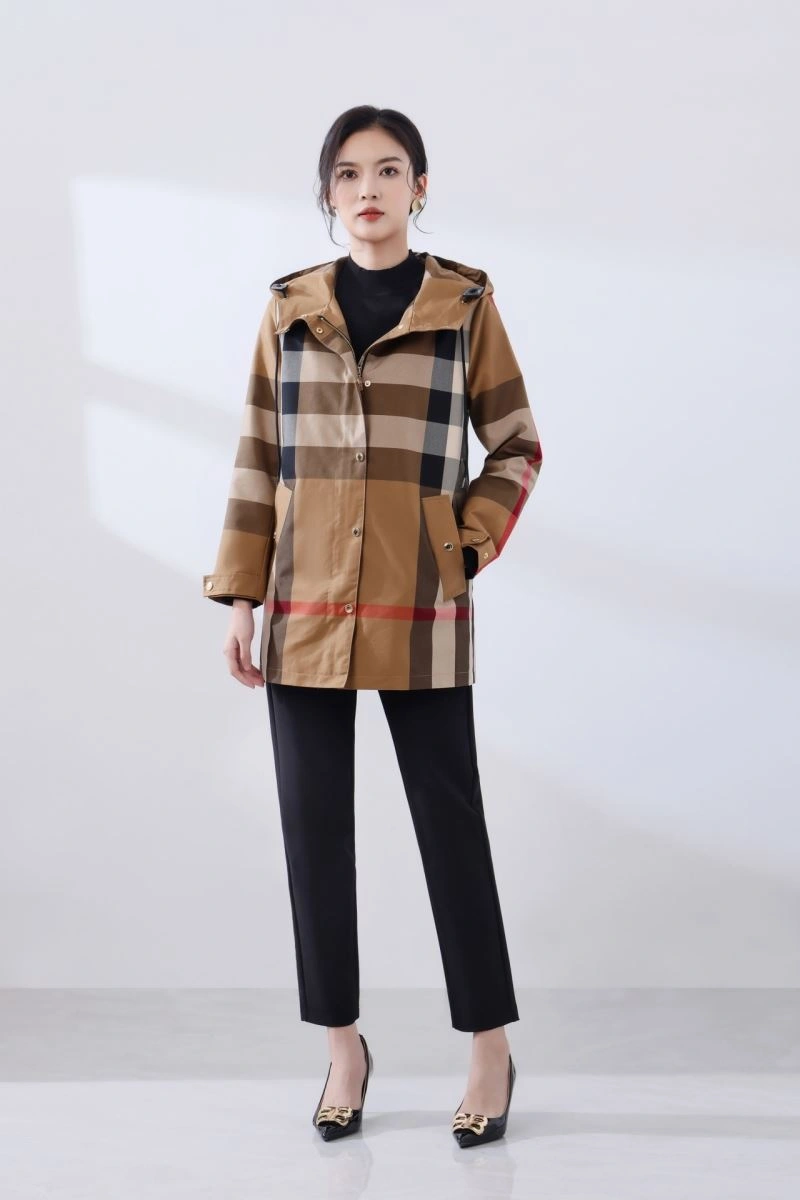 MultiPurpose Burberry Outwear 103771