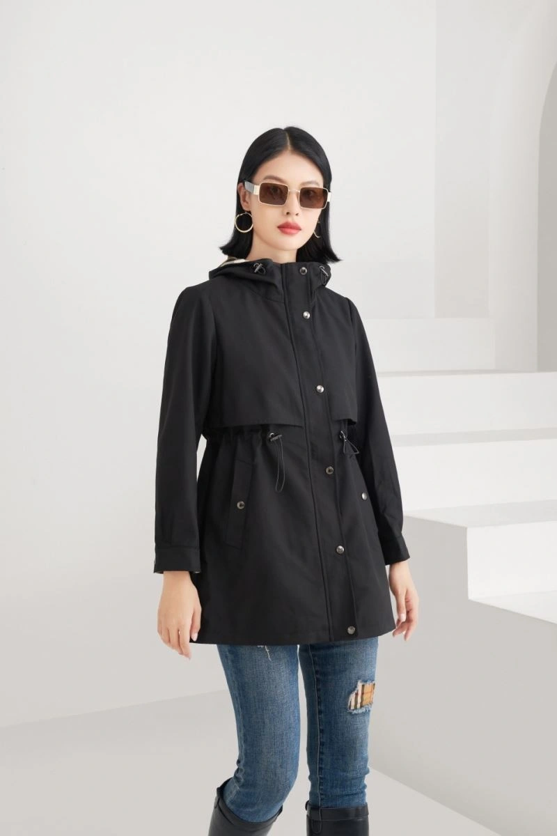 Durable Burberry Outwear 103769