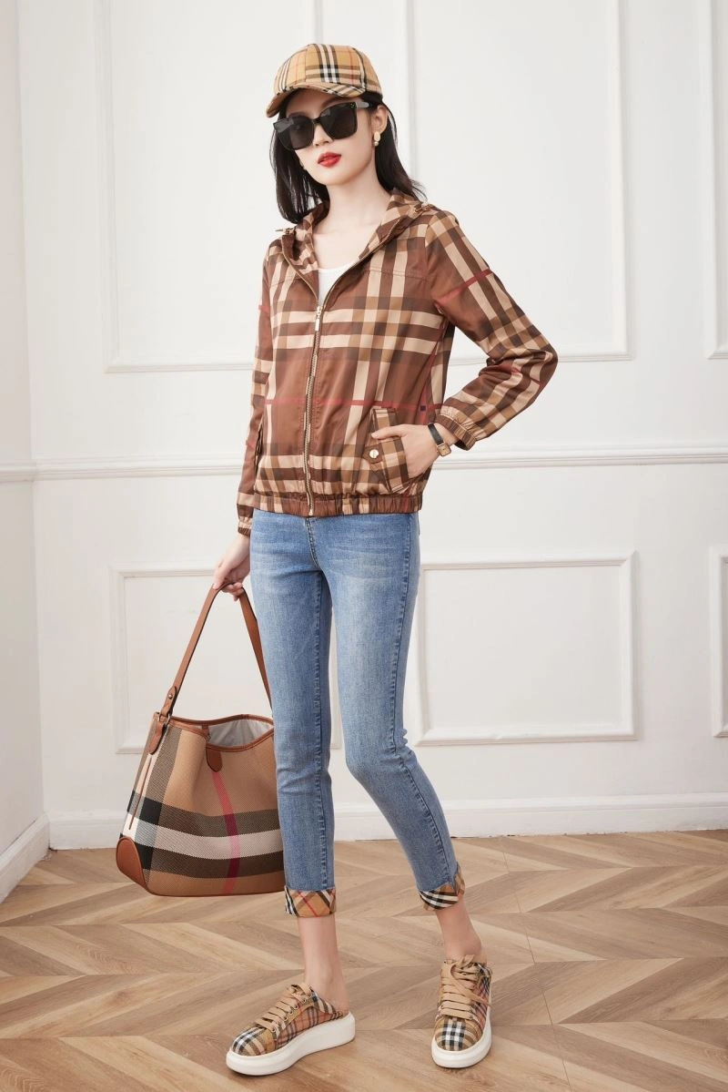WeatherProof Burberry Outwear 103811
