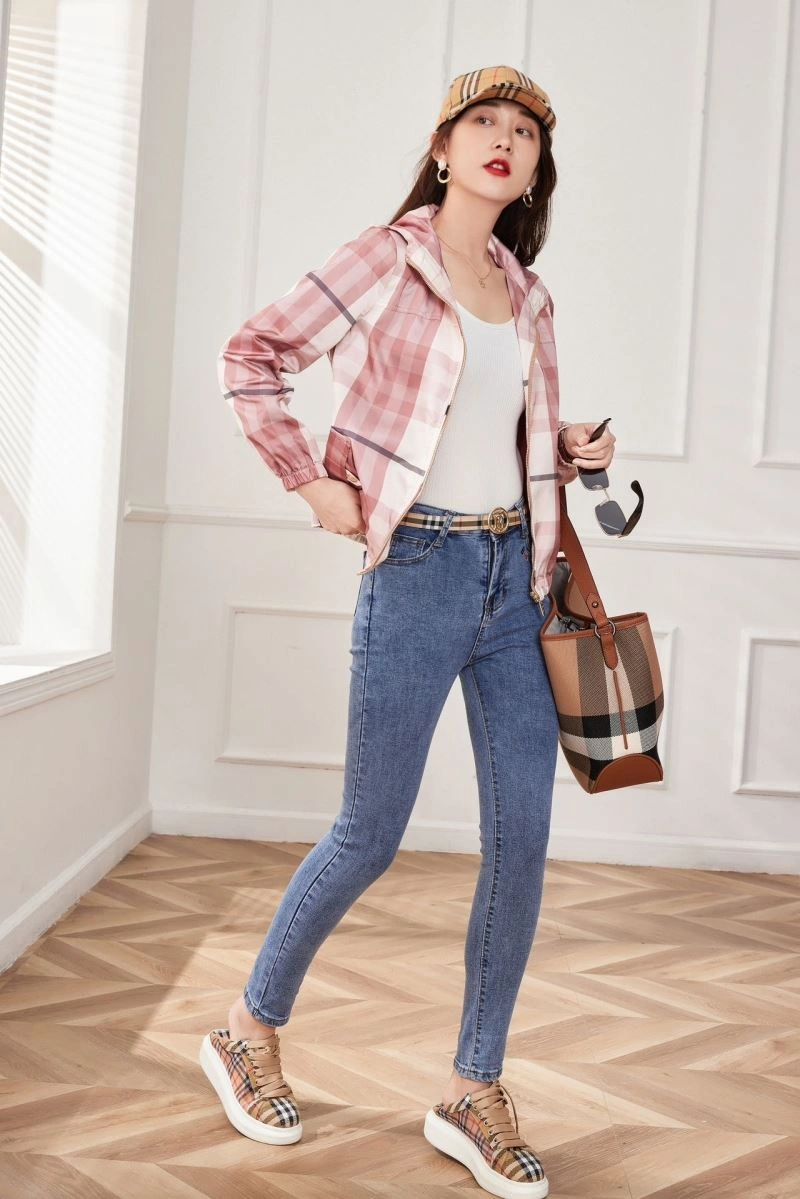 Burberry Outwear Timeless 103770