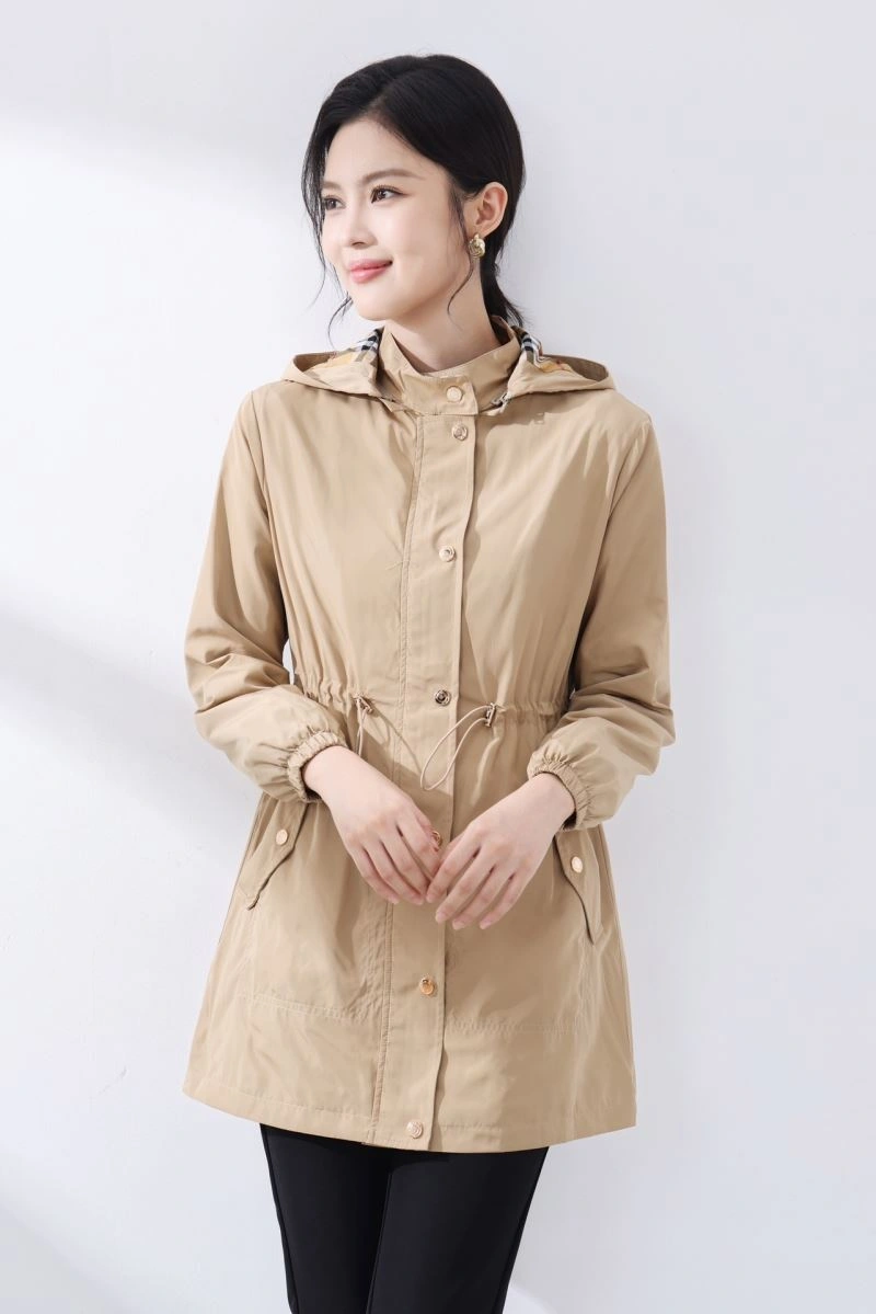 Burberry Outwear WeatherProof 103809