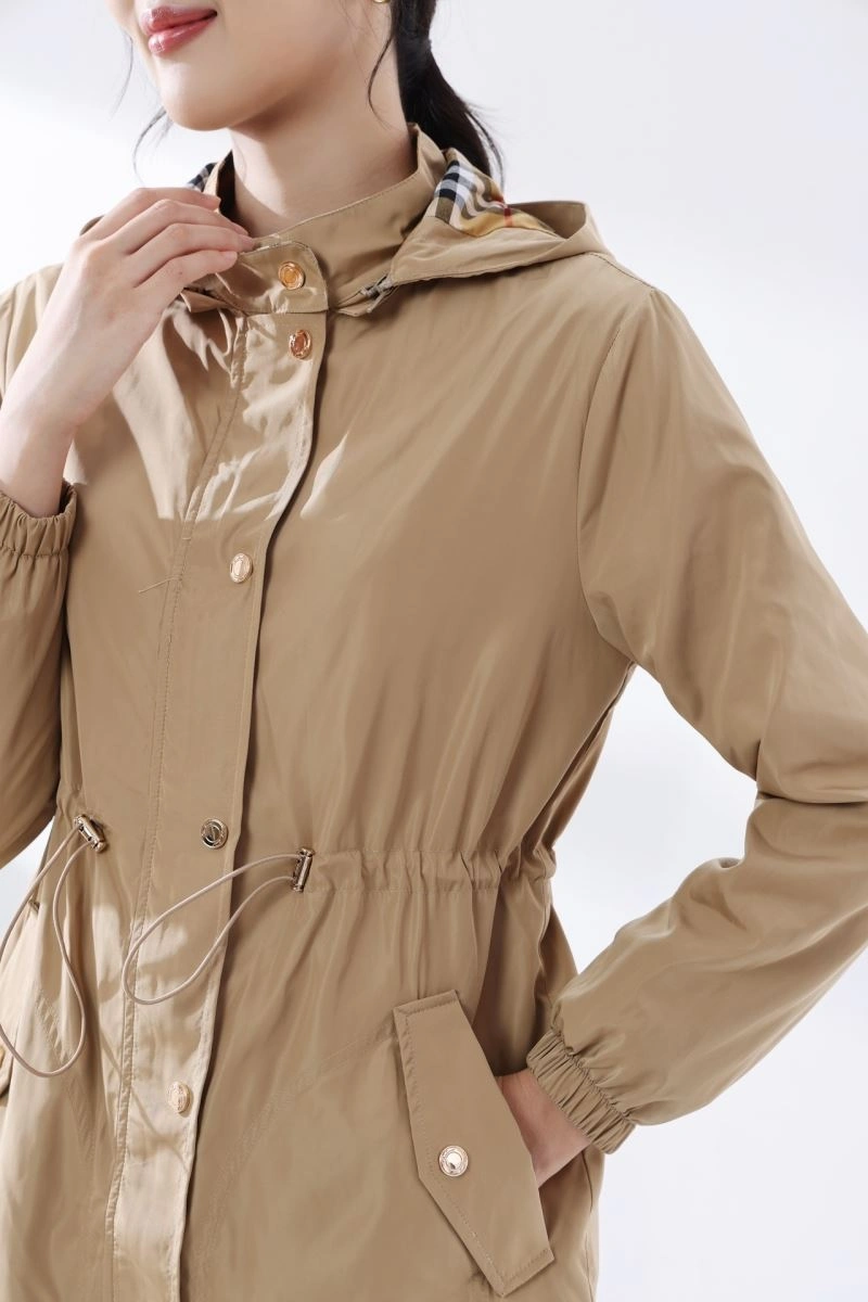 Burberry Outwear WeatherProof 103809