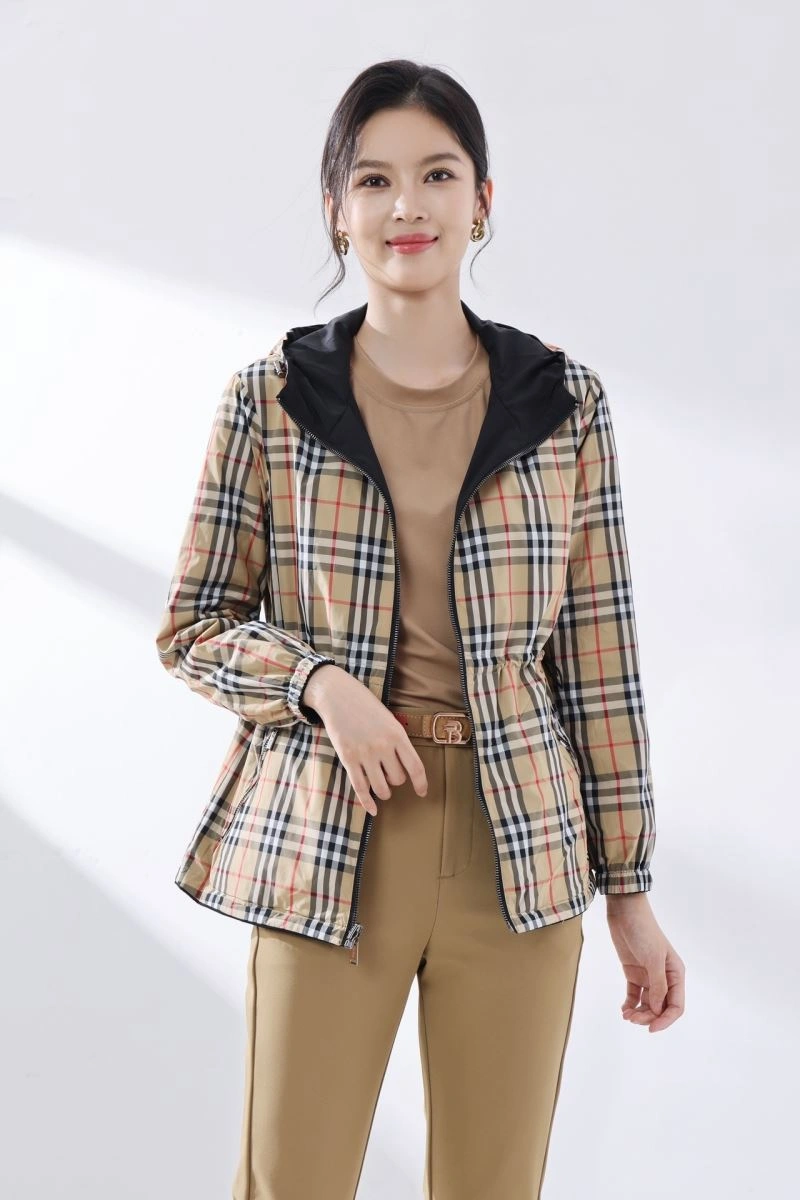 Burberry Outwear SoftTouch 103760