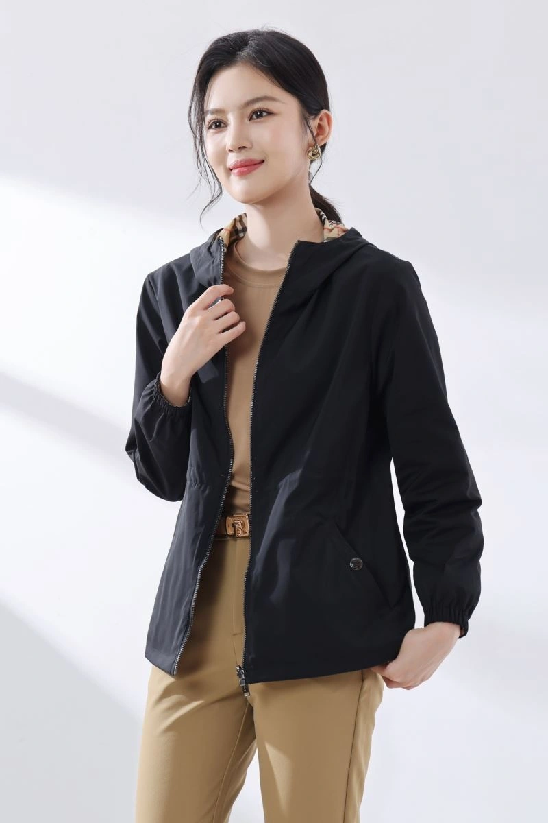 Burberry Outwear SoftTouch 103760