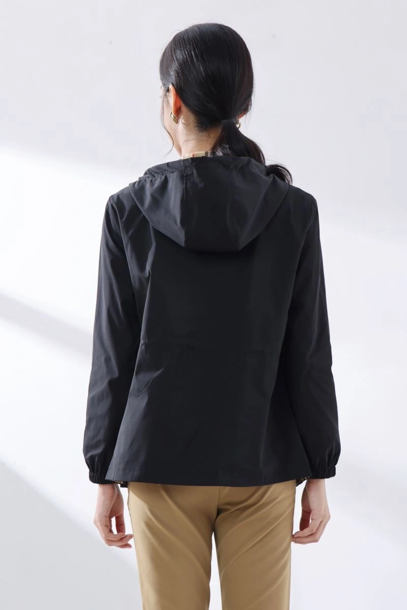Burberry Outwear SoftTouch 103760