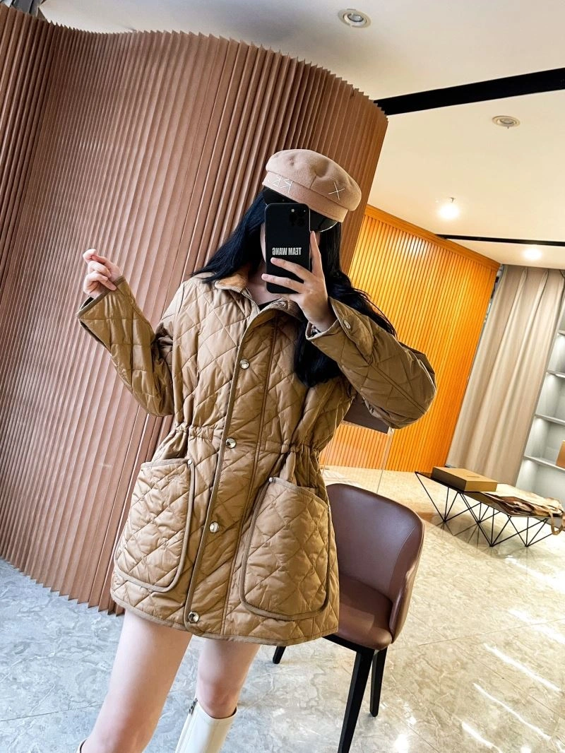 HighQuality Burberry Outwear 103766