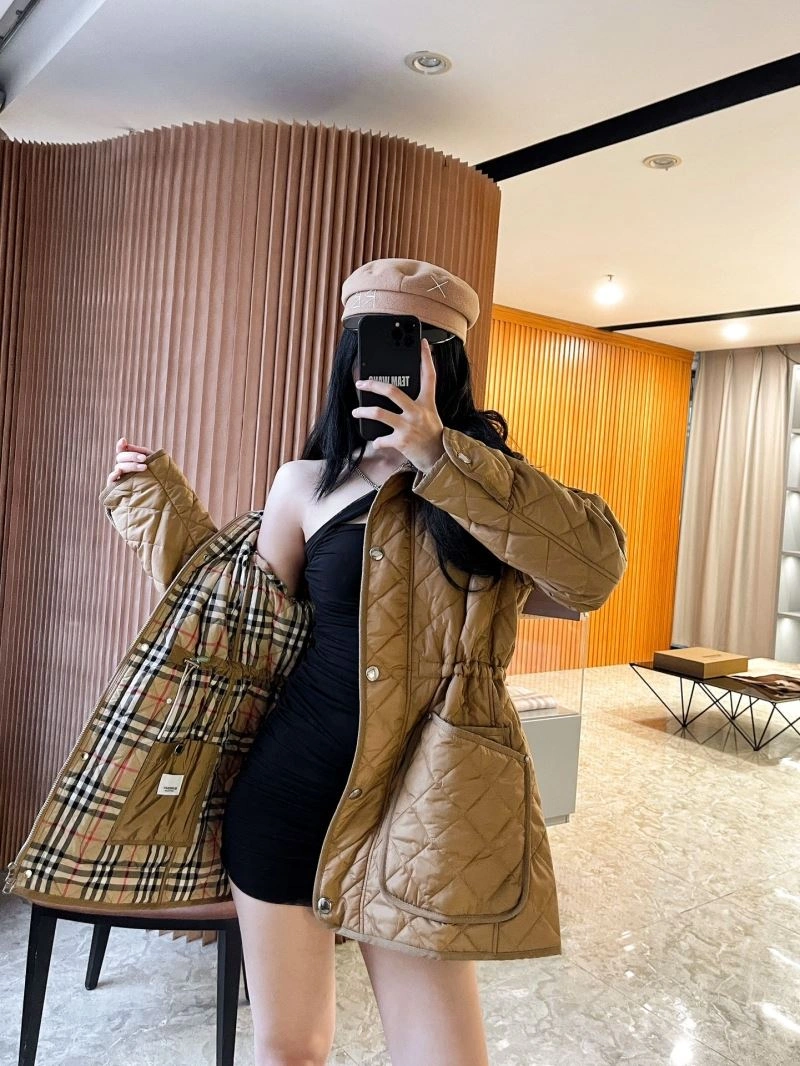 HighQuality Burberry Outwear 103766