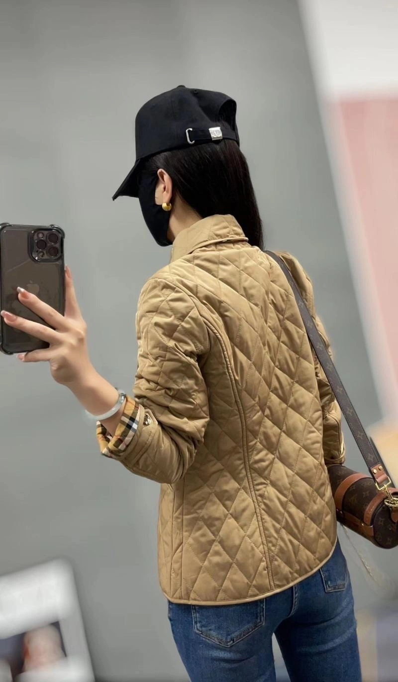 Burberry Outwear FreshLook 103792