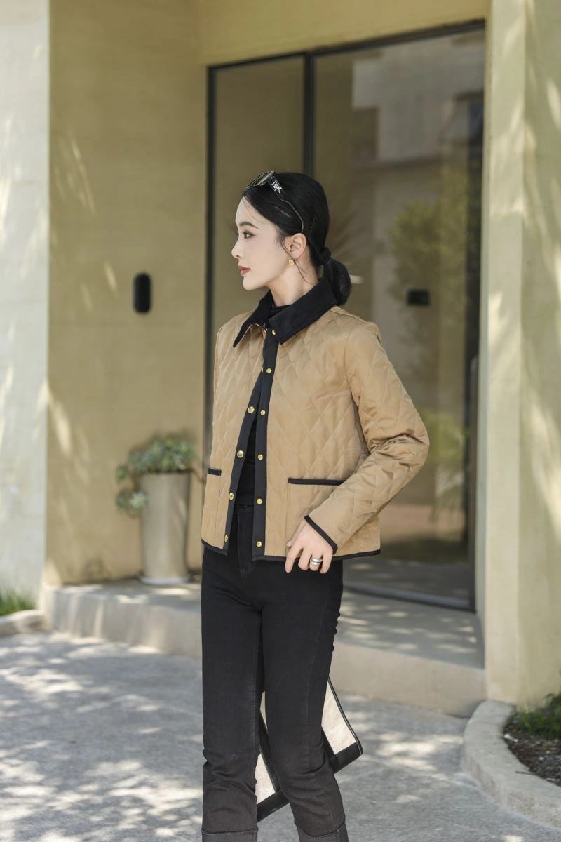 Burberry Outwear ModernLook 103751