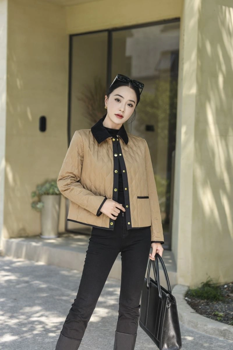 Burberry Outwear ModernLook 103751