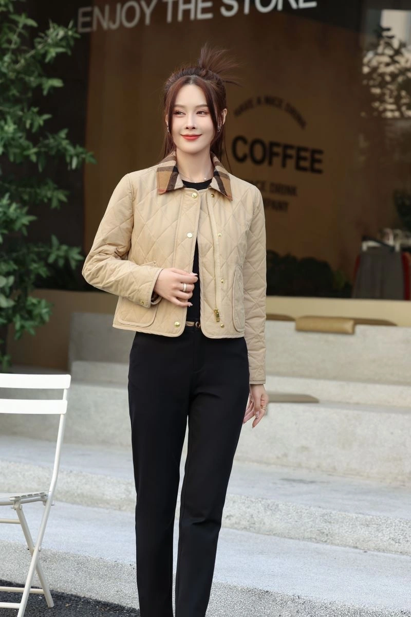 Burberry Outwear UrbanStyle 103748