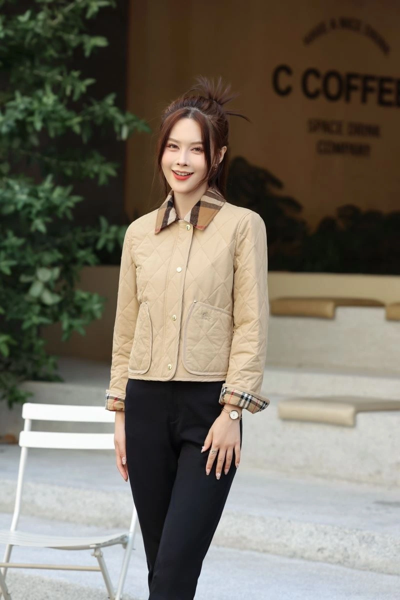 Burberry Outwear UrbanStyle 103748