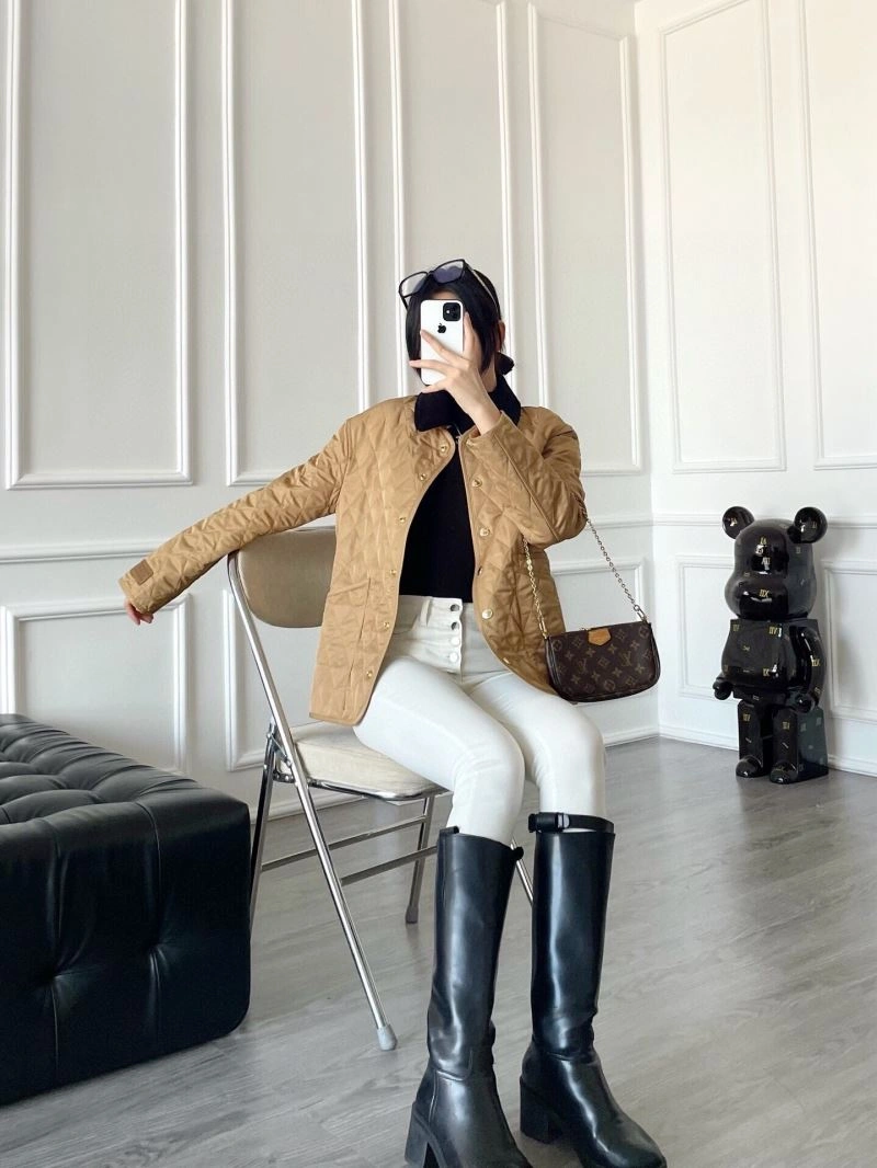 Comfortable Burberry Outwear 103782