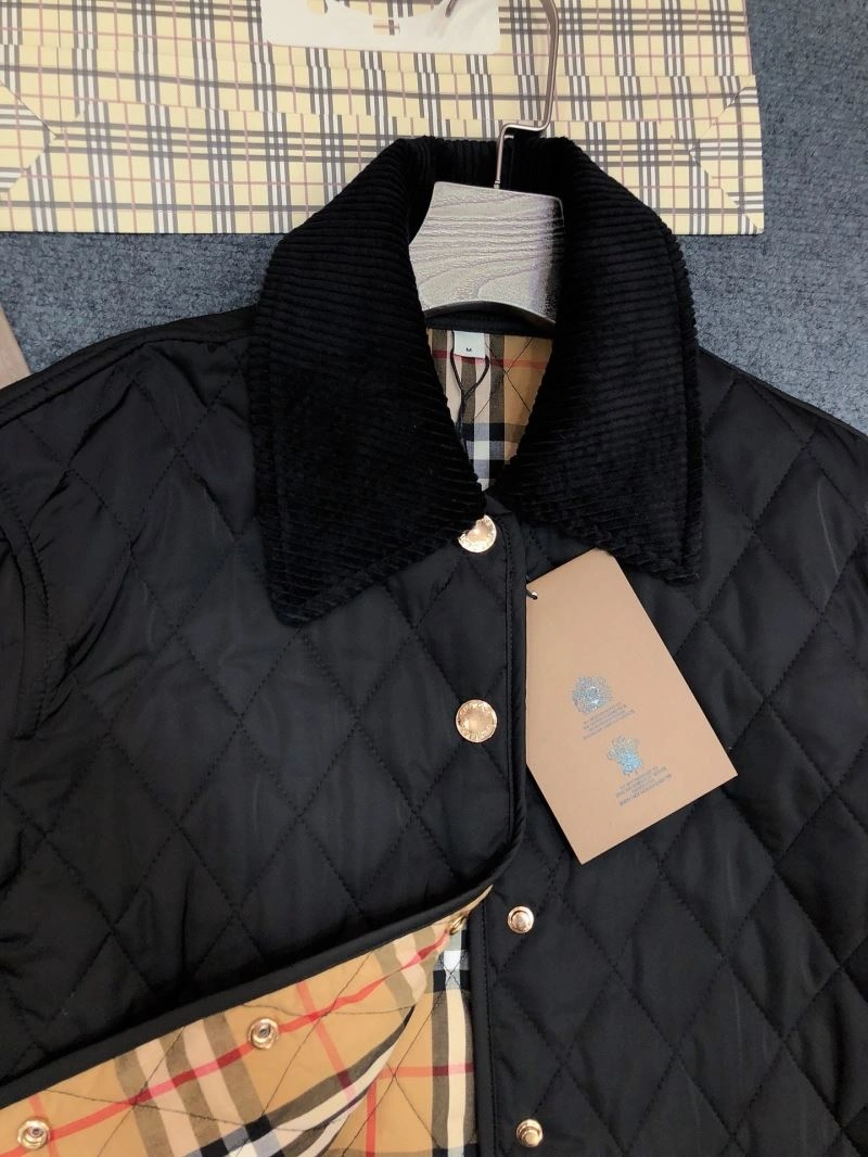 Burberry Outwear Durable 103745