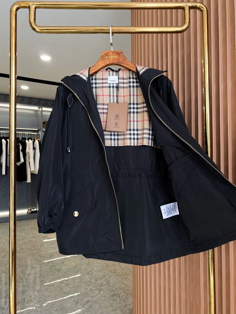Burberry Outwear WrinkleFree 103744