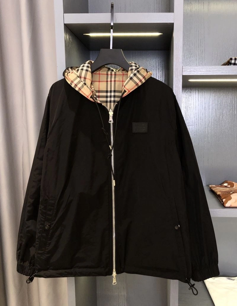 MoistureWicking Burberry Outwear 103781