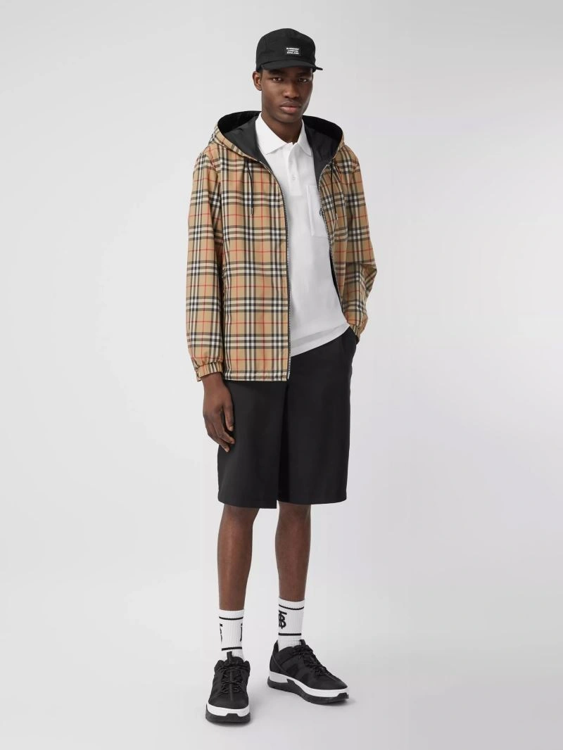 TechFriendly Burberry Outwear 103741