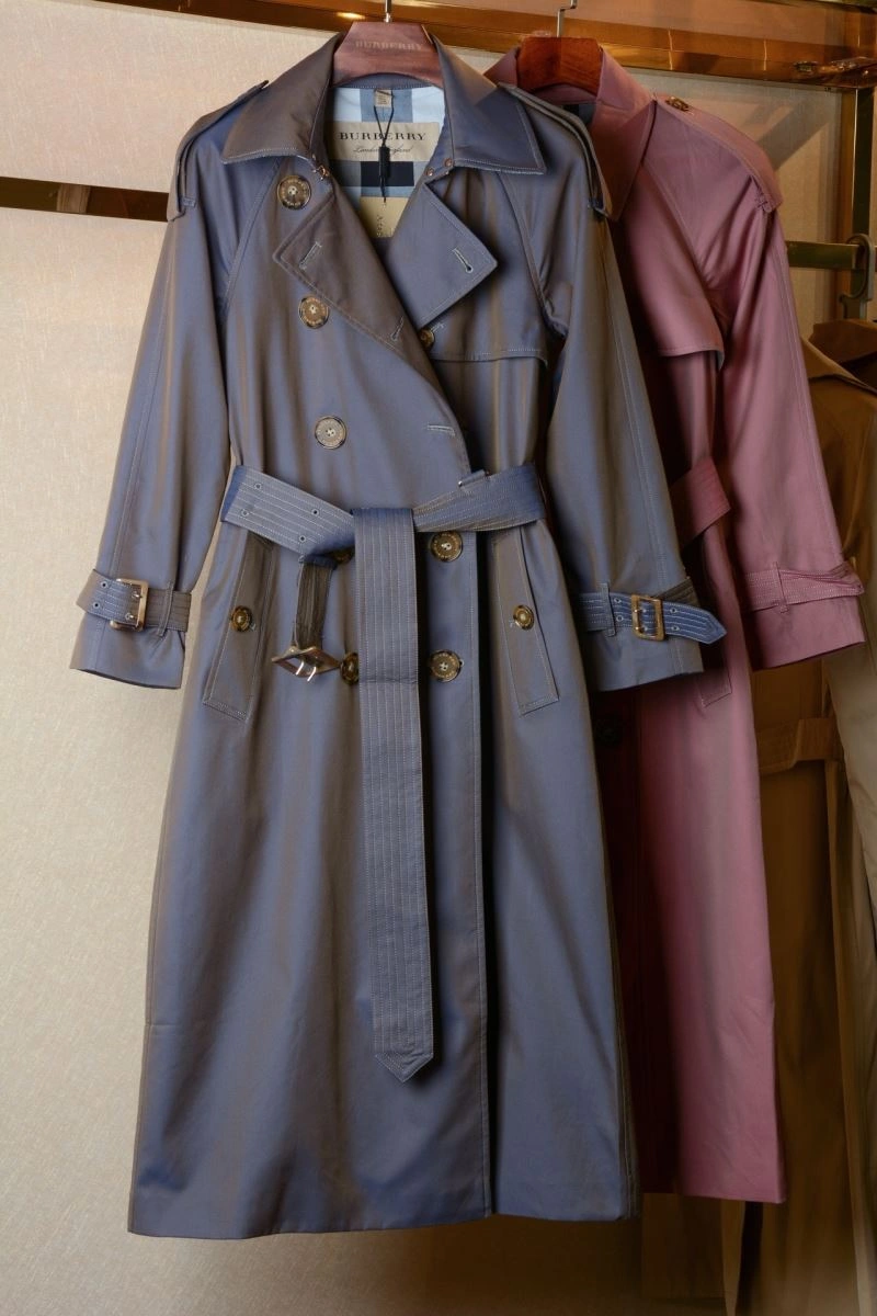 FlexibleFit Burberry Outwear 103740