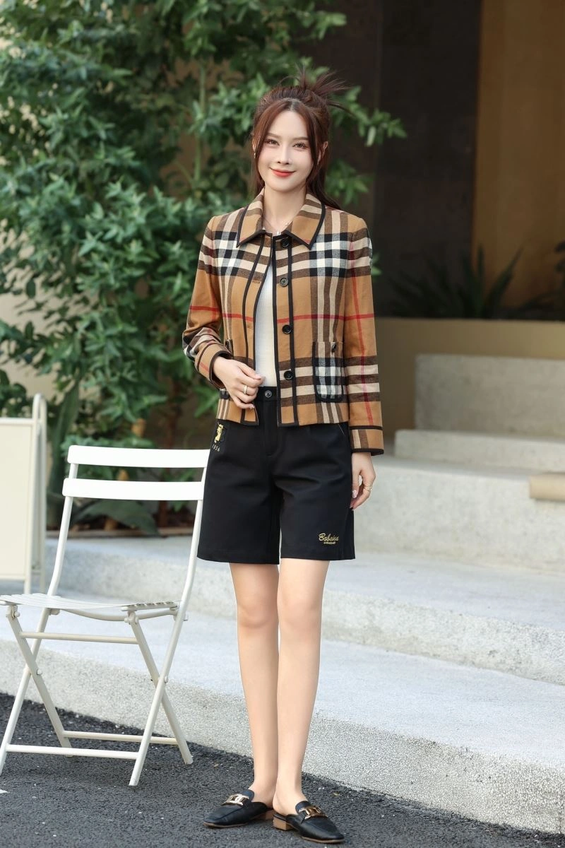 Cozy Burberry Outwear 103731
