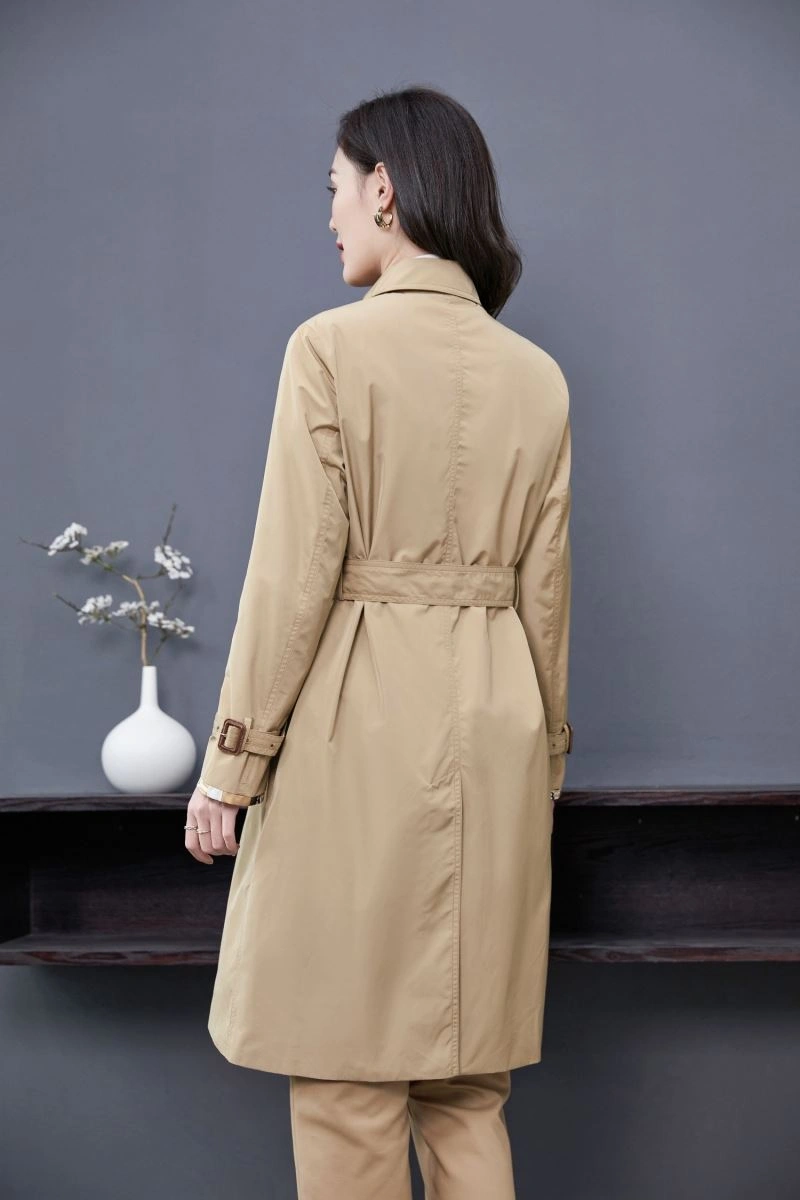 Breathable Burberry Outwear 103722
