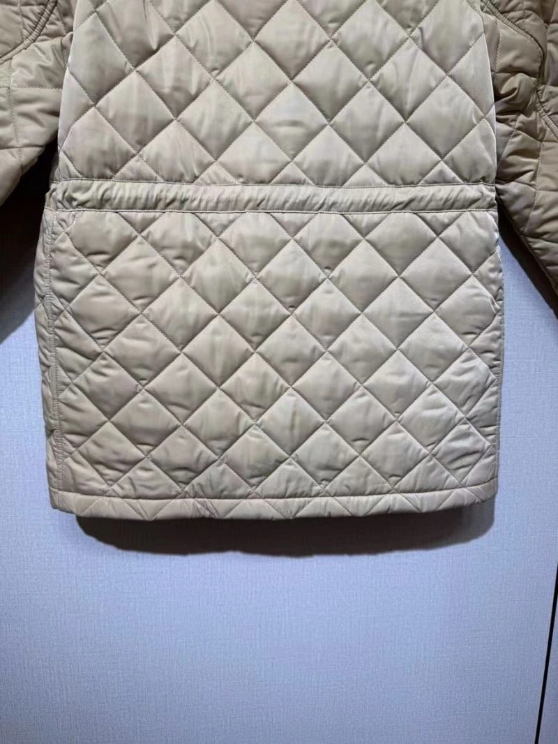 Burberry Outwear Fashionable 103718