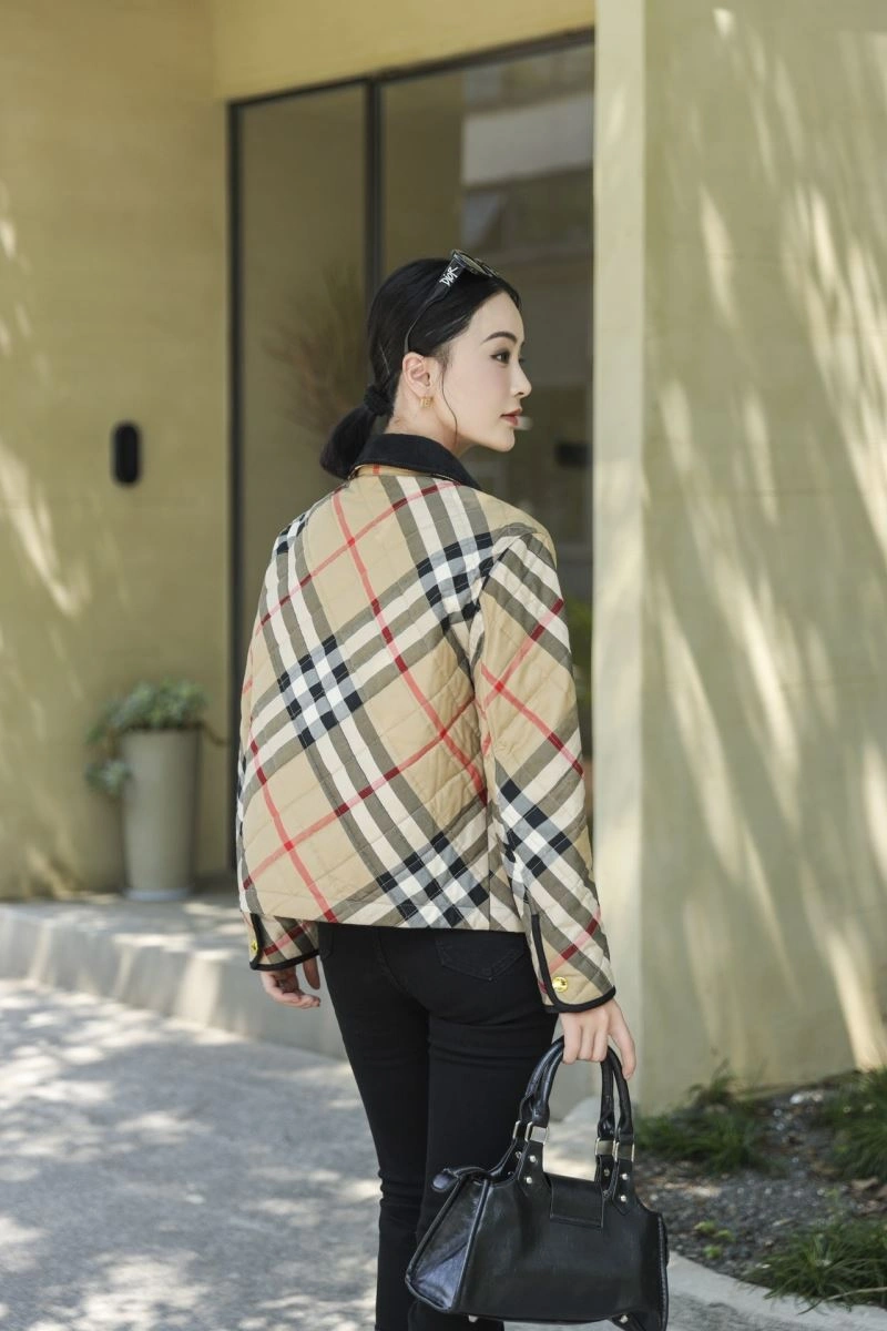 StreetReady Burberry Outwear 103717